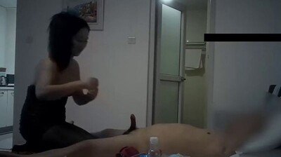 豹纹黑丝熟女技师毒龙胸推口含果冻吹样样精通.